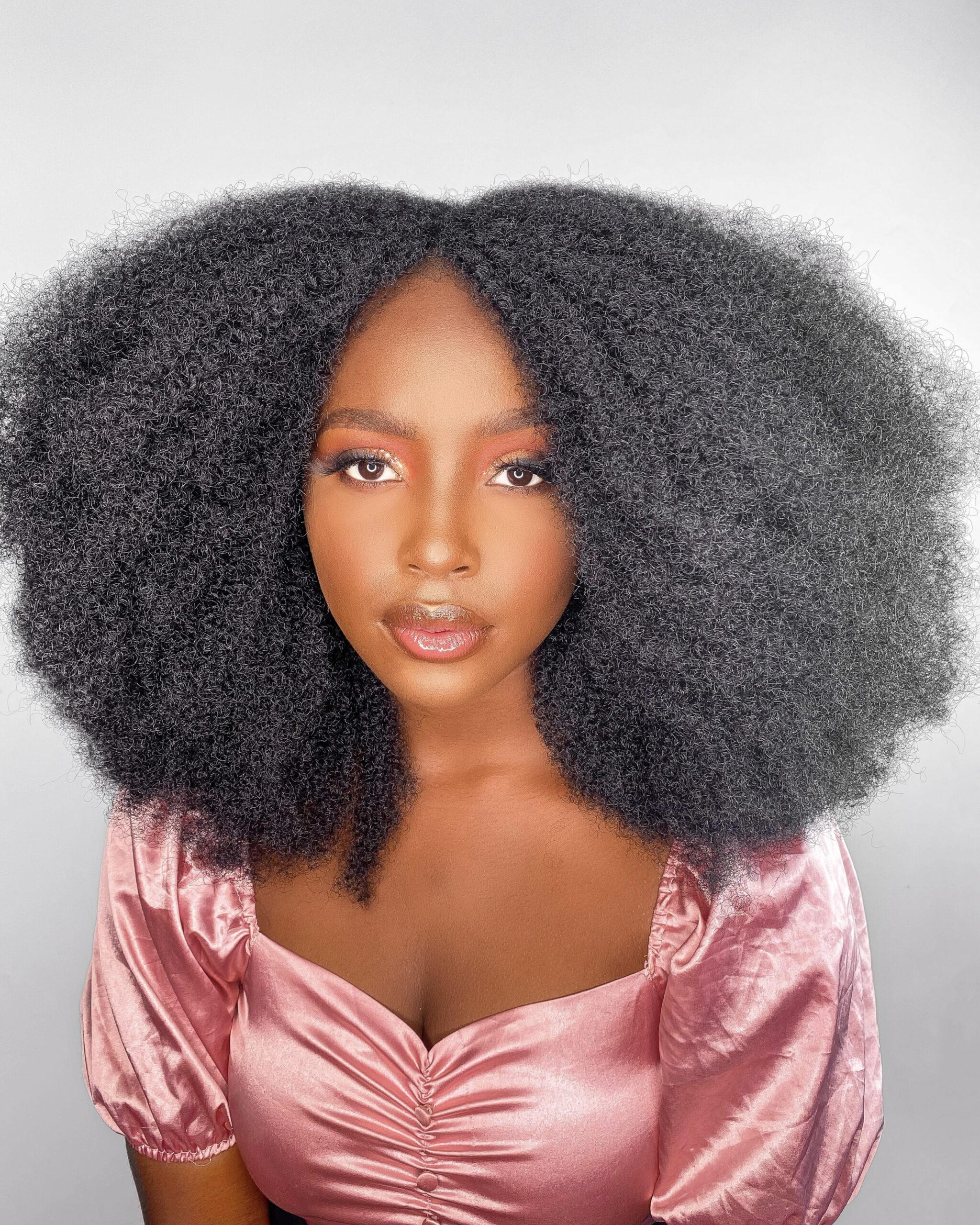Afro Diva Weave, Voluminous Head of Hair, Natural Look