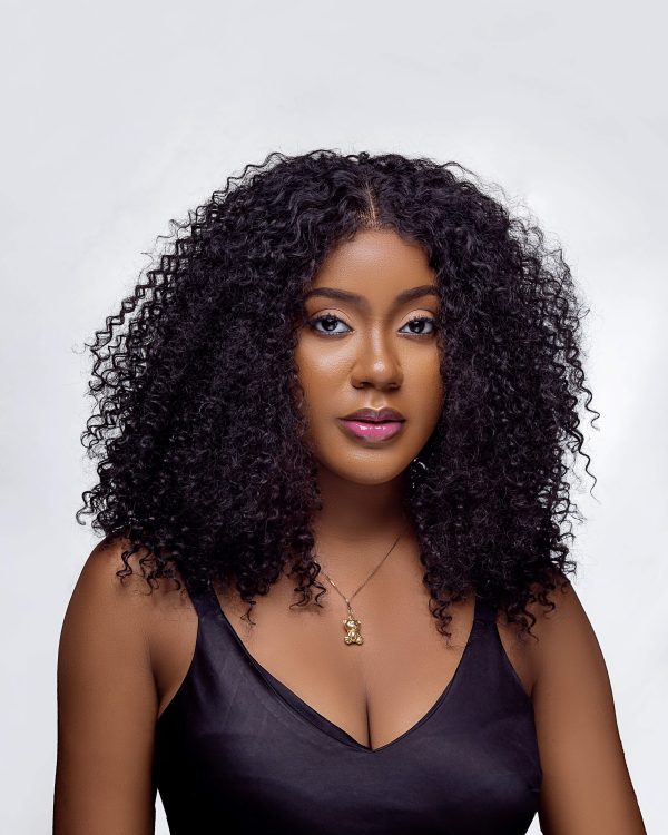 Wig Tiana - Faux Kinky Curly Wig | Glueless Lace Closure US